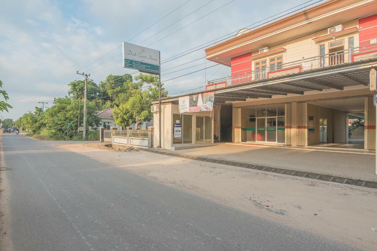 Reddoorz Plus Near Syamsudin Noor Airport 3 Banjarbaru Bagian luar foto